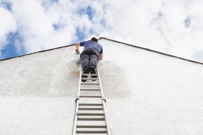 Peinture extérieure à Botmeur — façades et ravalement